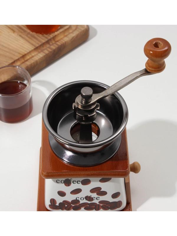 Кофемолка с ручкой «Кофе», 10×18 см, цвет светлое дерево