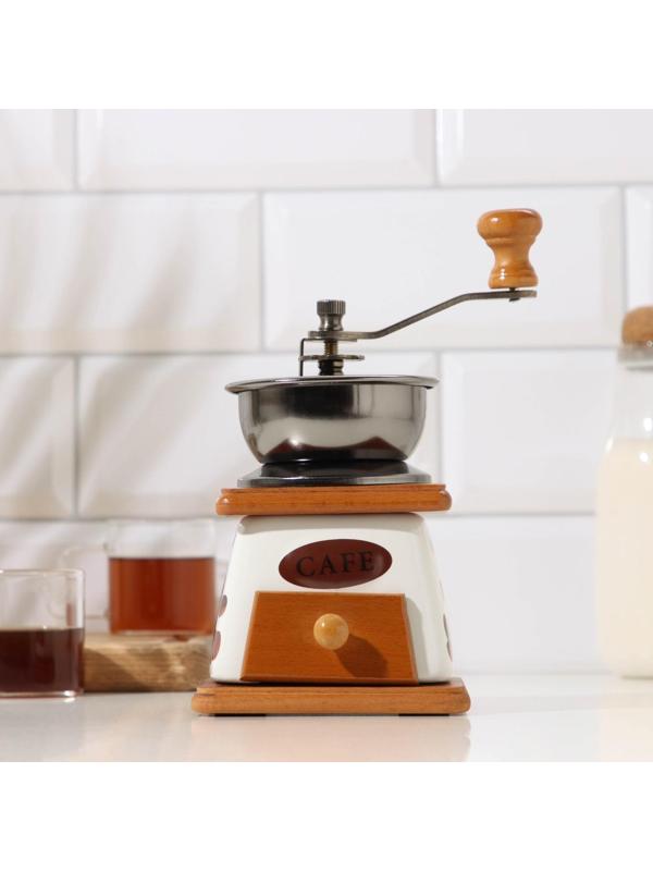 Кофемолка с ручкой «Кофе», 10×18 см, цвет светлое дерево