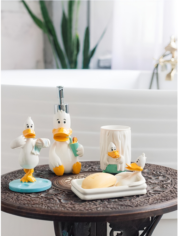 Набор аксессуаров для ванной комнаты «Утиные истории», 4 предмета (дозатор 200 мл, мыльница, стакан, подставка для щёток)
