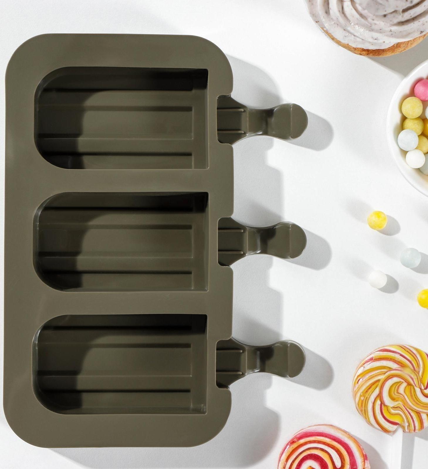 Форма для мороженого «Эскимо макси», 19,5×14,5×2,5 см, 3 ячейки (8,2×4,6 см), цвет МИКС