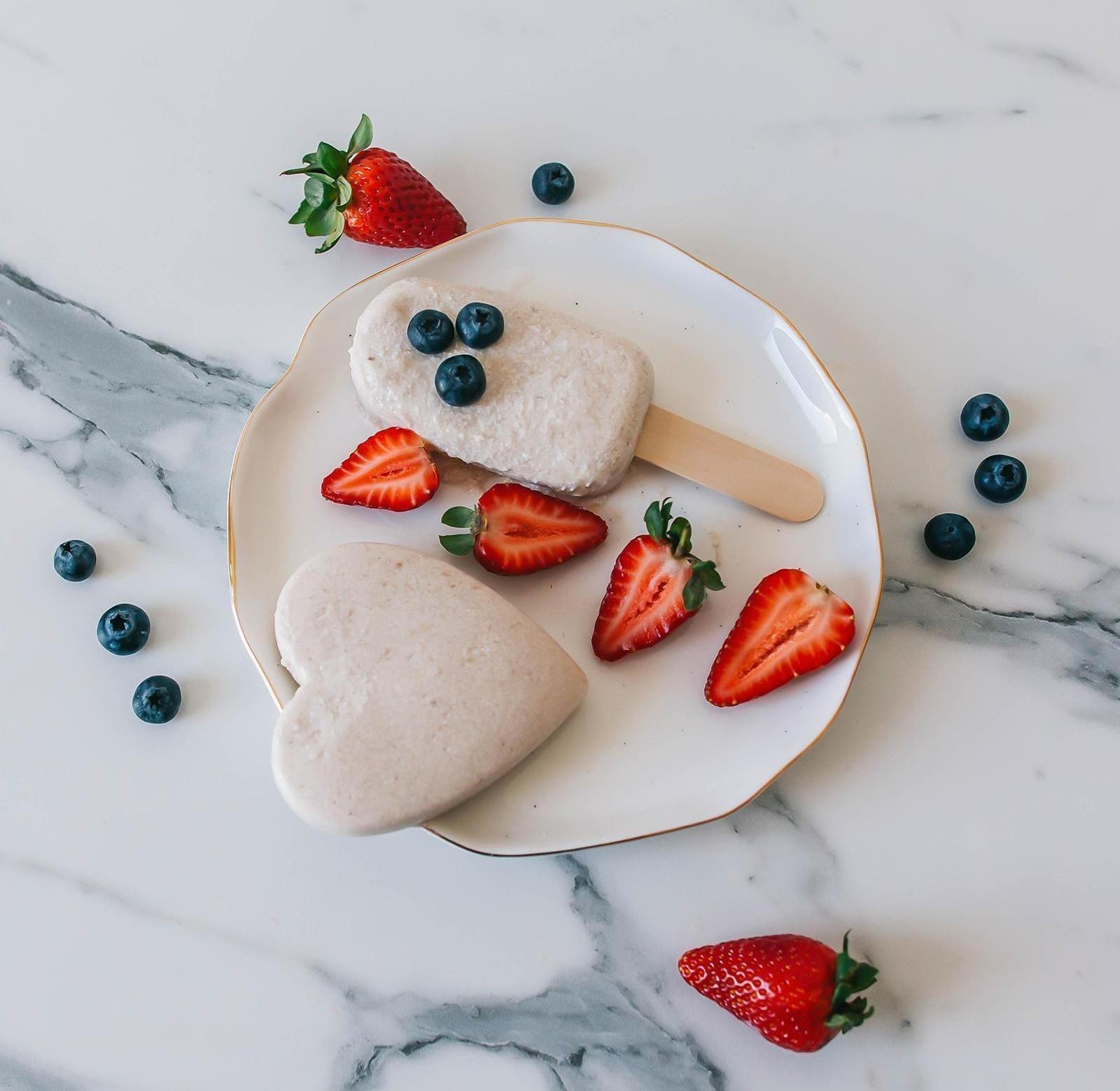 Форма для мороженого «Сердечко», 19,5×14,5 см, 2 ячейки (8,4×9 см), цвет МИКС