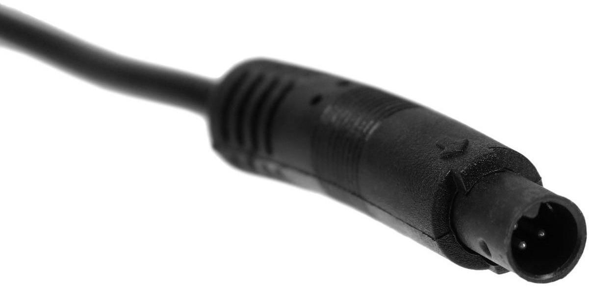 Камера заднего вида TORSO, IP68, обзор 130°, 0.3 Мп, провод 6 м