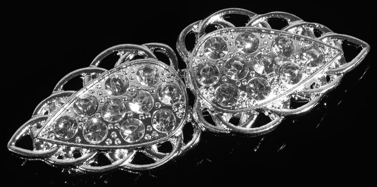 Декоративная застёжка, 6 × 2 см, цвет серебряный