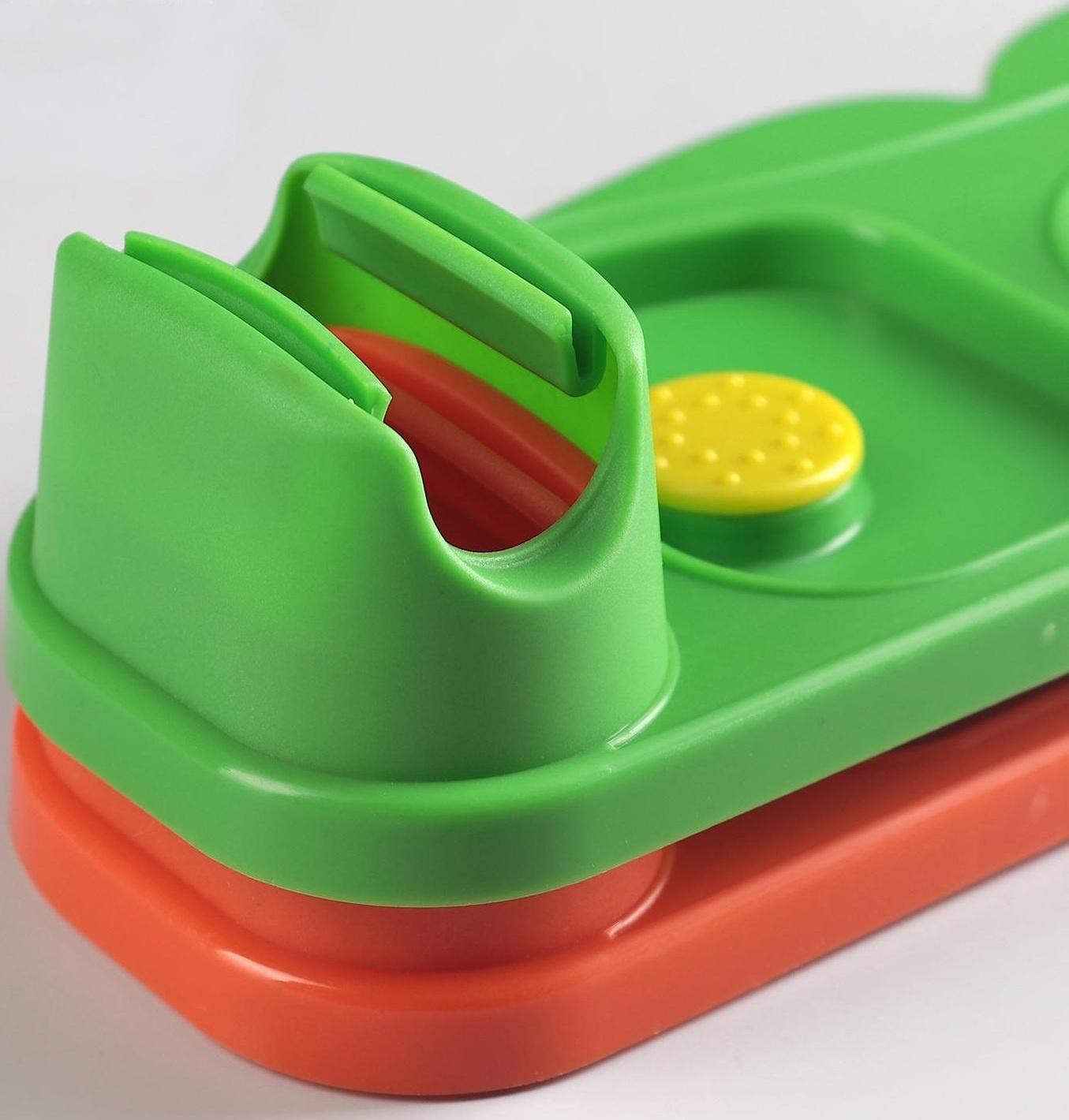 Держатель для уборочного инвентаря с крючками, 30×10×5 см, на липучке, цвет МИКС