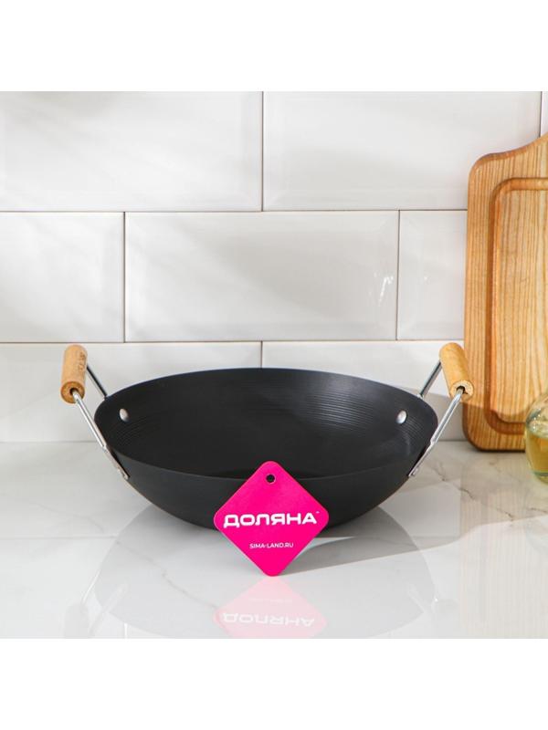 Сковорода-WOK Доляна «Жаклин», d=24,5 см, деревянные ручки, цвет чёрный