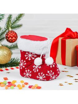 Конфетница «Сапожок», вязаный, красный со снежинками, вместимость 300 г