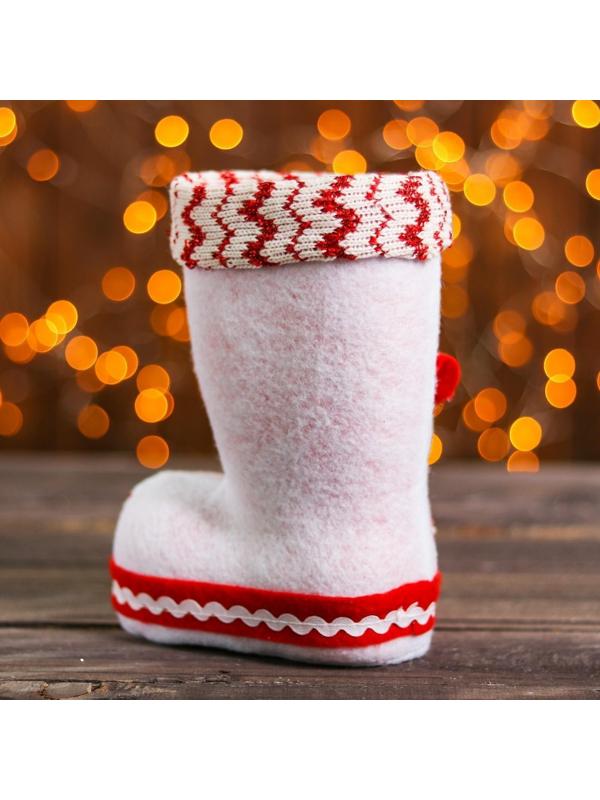 Конфетница «Сапожок», cнеговичок-морковный носик, вместимость 400 г