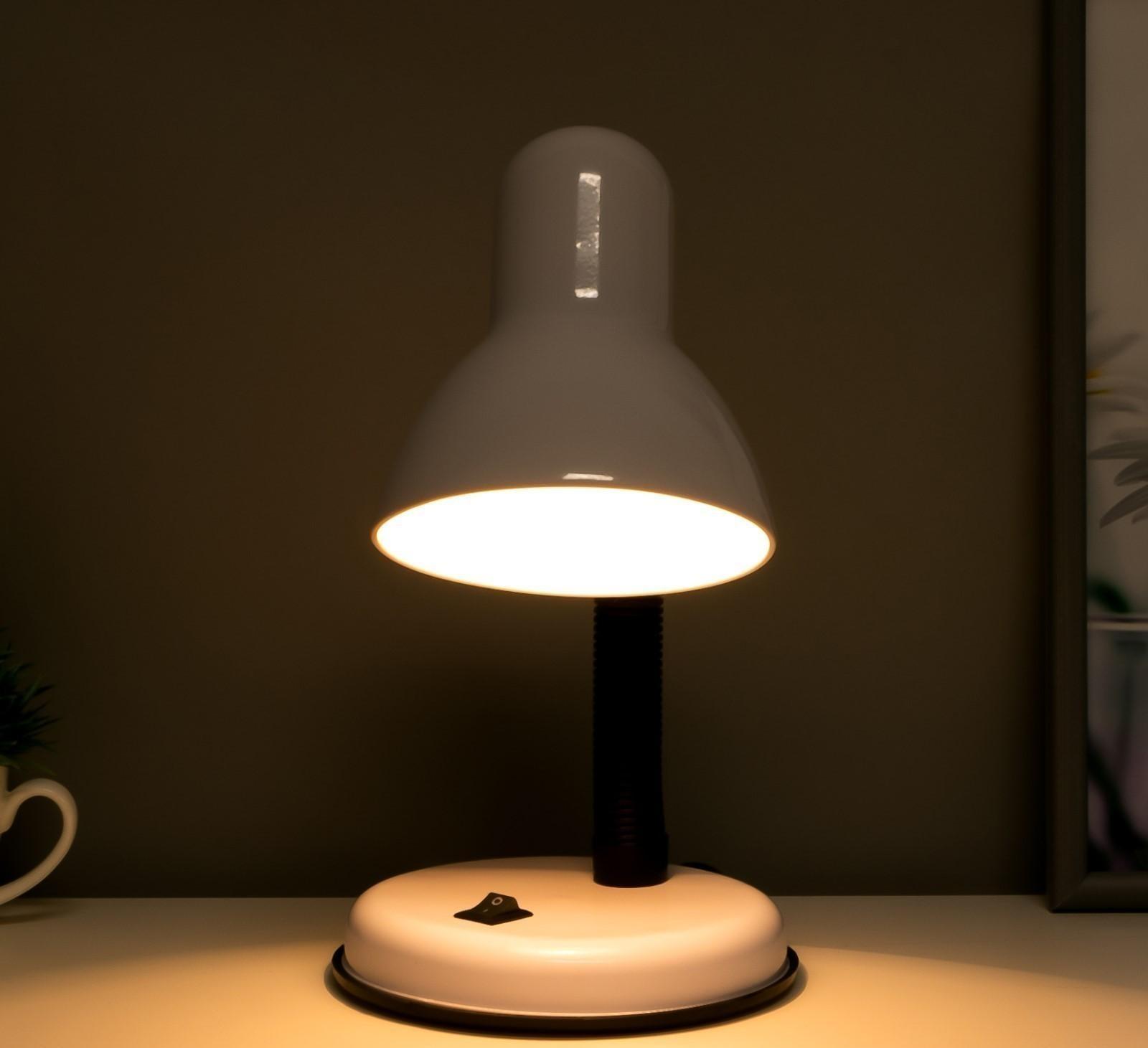 Лампа настольная Е27, с выкл. (220В) белая 34х14х14