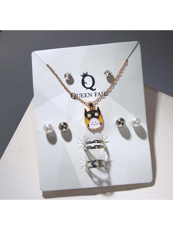 Гарнитур 6 предметов: 3 пары пуссет, кулон, 2 кольца 