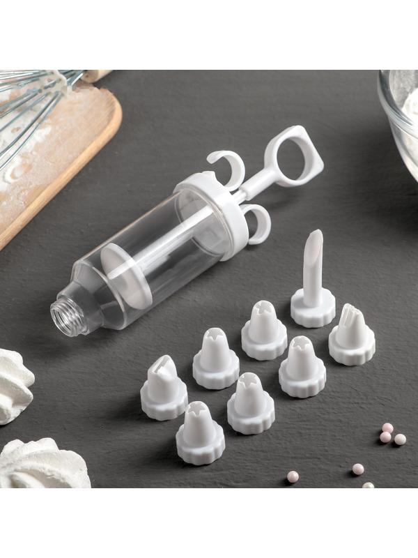 Шприц кондитерский Доляна «Cластёна», 8 насадок, 17×5×5 см, цвет МИКС