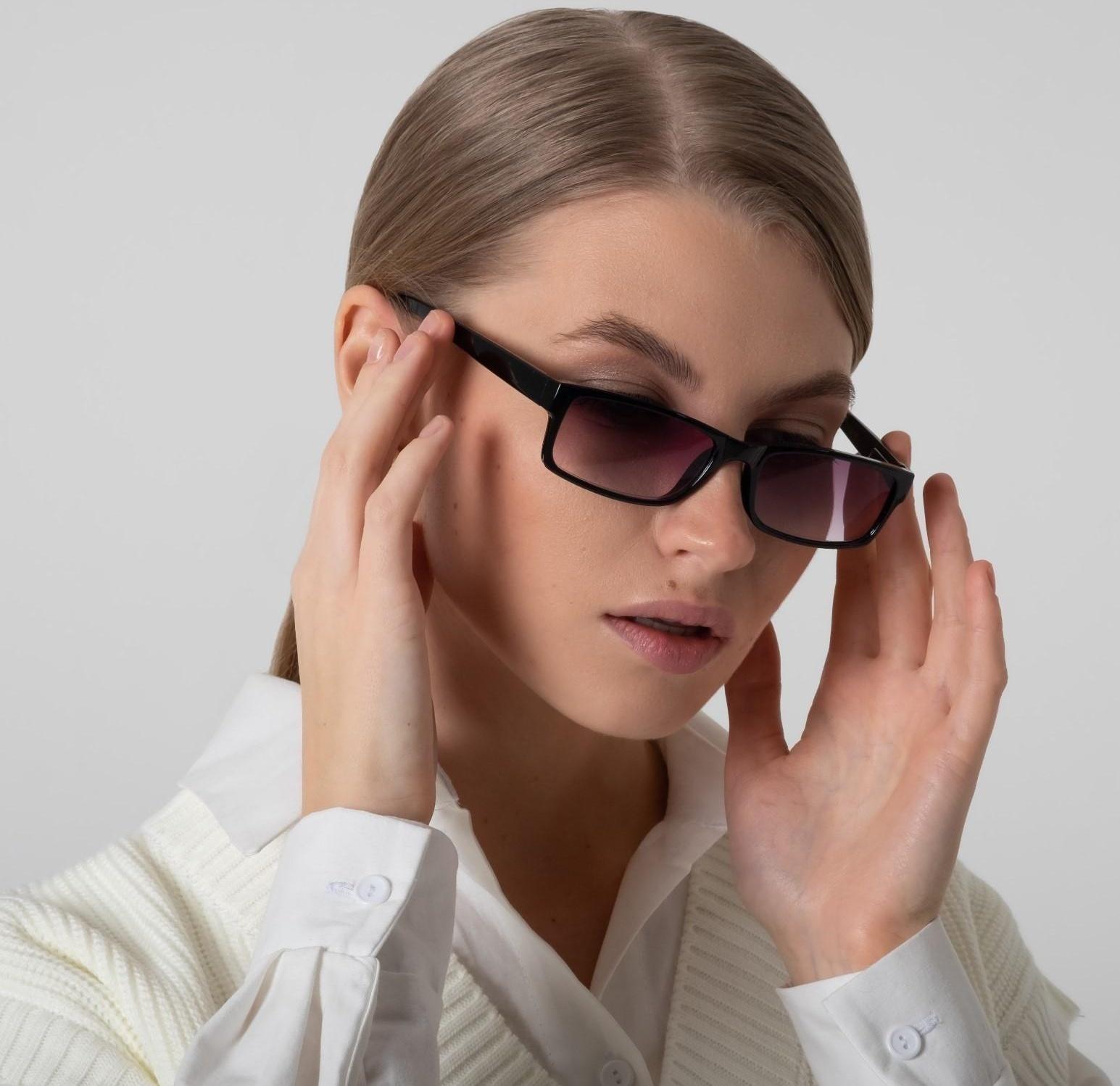 Очки корригирующие 6617, цвет чёрный, тонированные, +1