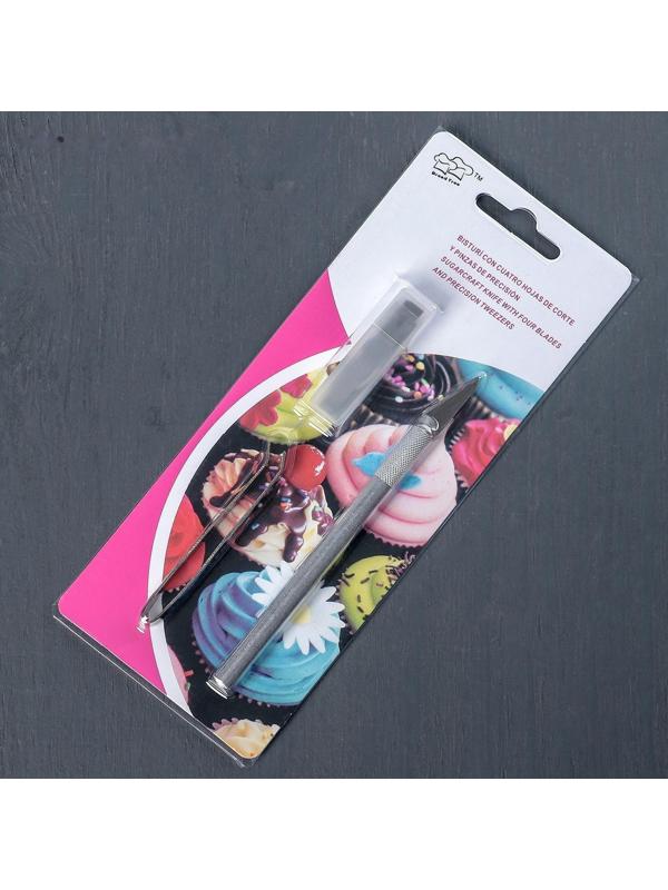 Набор инструментов для украшения кондитерских изделий: держатель, 4 насадки, щипцы