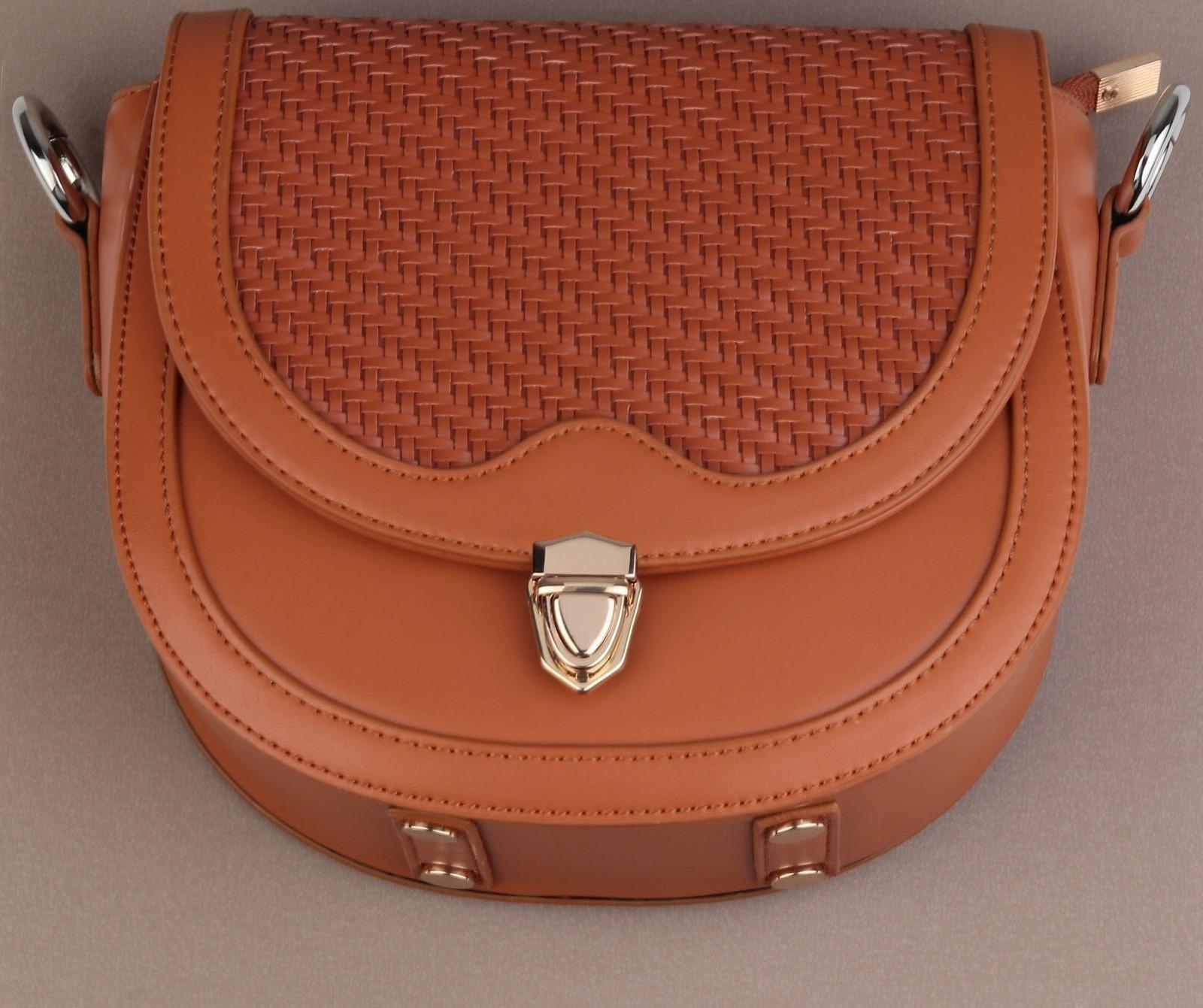 Застёжка для сумки, 3 × 2,5 см, цвет золотой