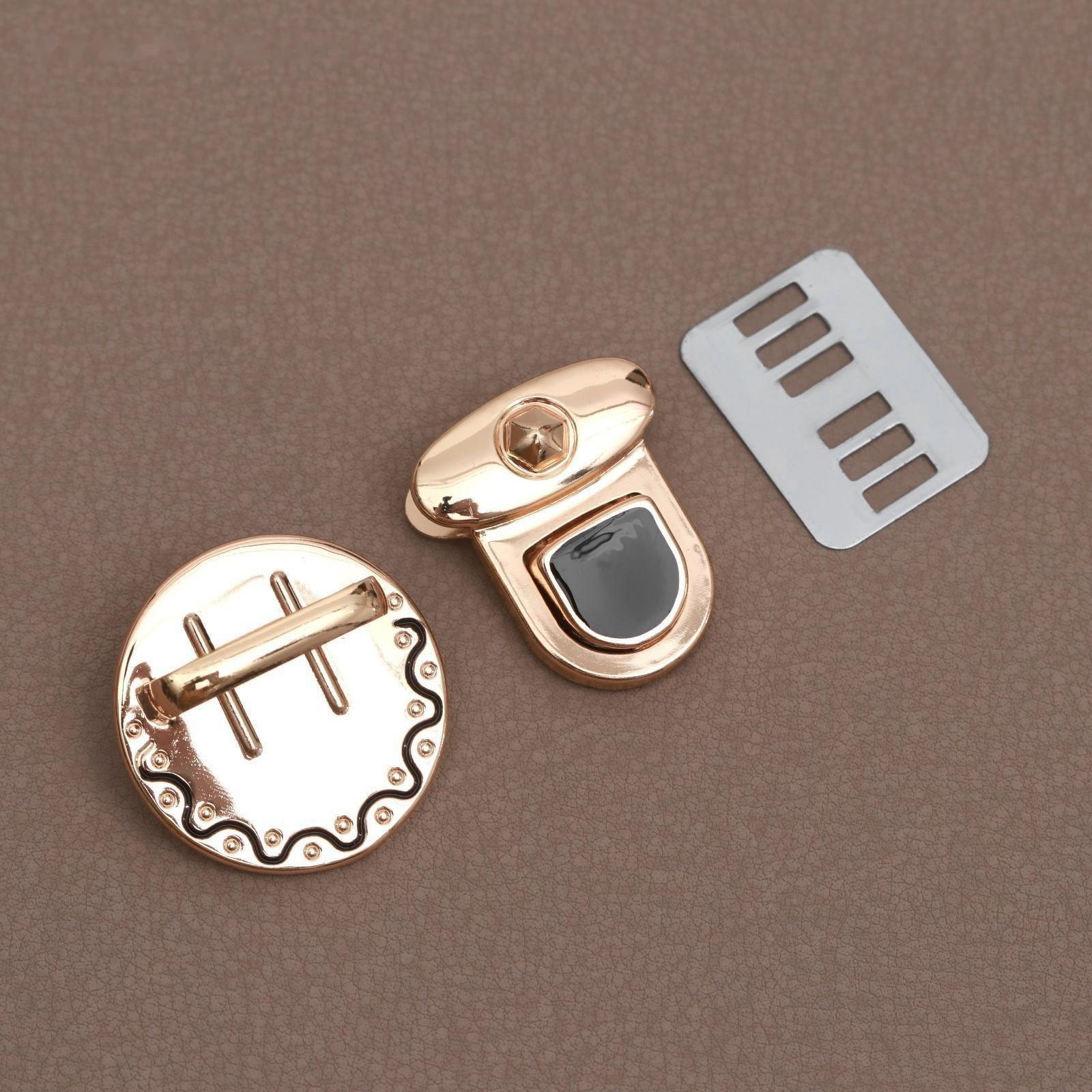 Застёжка для сумки, 3 × 3,5 см, цвет золотой/чёрный