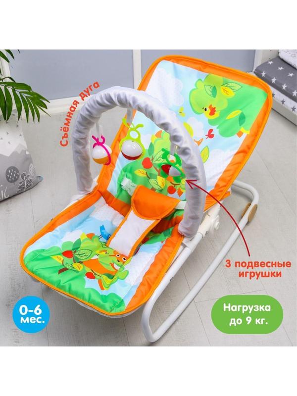 Шезлонг-качалка для новорождённых «Лесная сказка», игровая дуга, съёмные игрушки МИКС