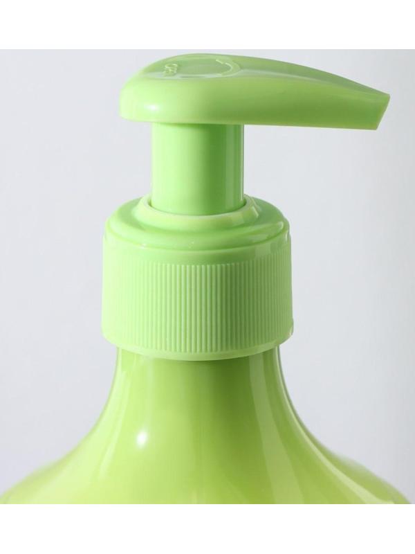 Дозатор для жидкого мыла «Волны», 7,8×7,8×15,5, цвет МИКС