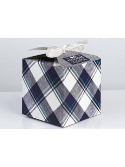 Складная коробка «Особенный подарок», 12 × 12 × 12 см