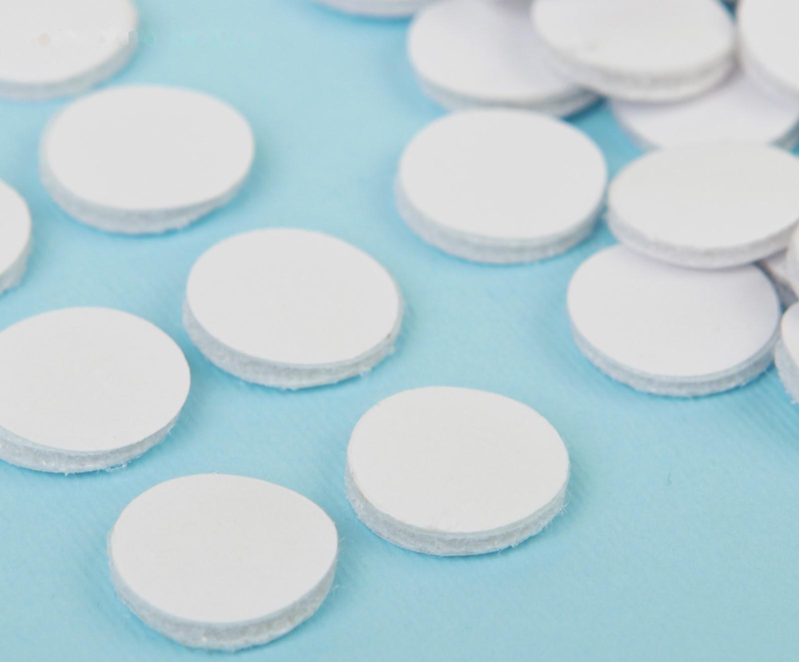 Липучка на клеевой основе «Круг», набор 55 шт., размер 1 шт: 1,5 см