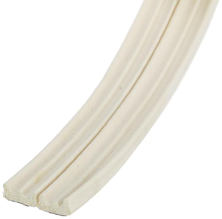 Уплотнитель резиновый ТУНДРА, профиль Е, размер 4х9 мм, белый, в упаковке 6 м