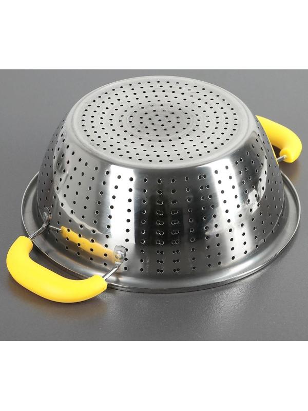 Дуршлаг из нержавеющей стали «Эдвин», d=22 см, две пластиковые ручки, цвет МИКС