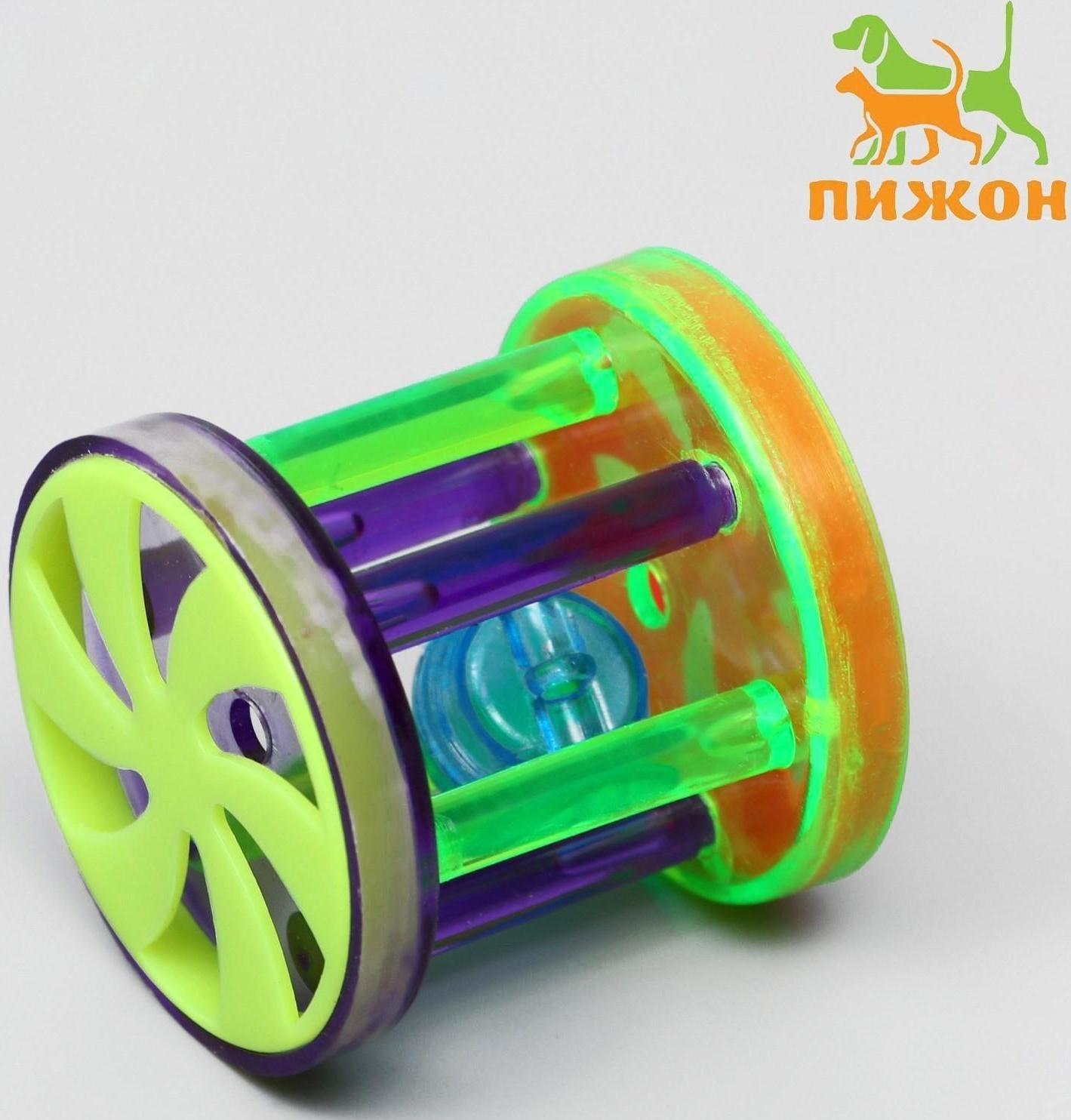 Игрушка для кошек с бубенчиком 