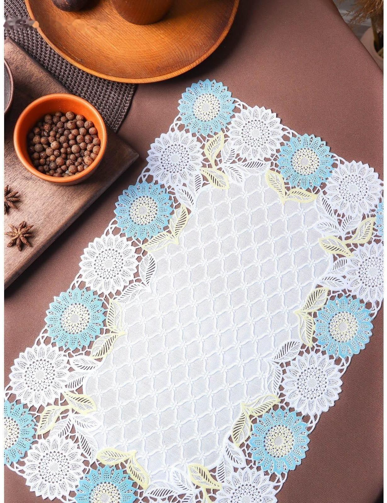 Салфетка ажурная для стола «Подсолнухи», 45×30 см, цвет жёлто-голубой