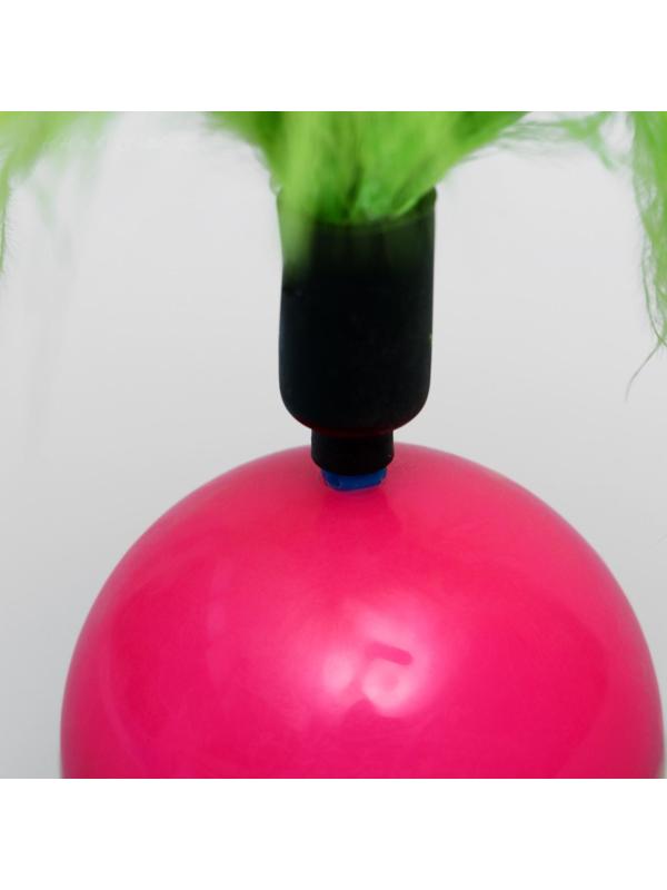 Игрушка-неваляшка для кошек с пухом, микс цветов