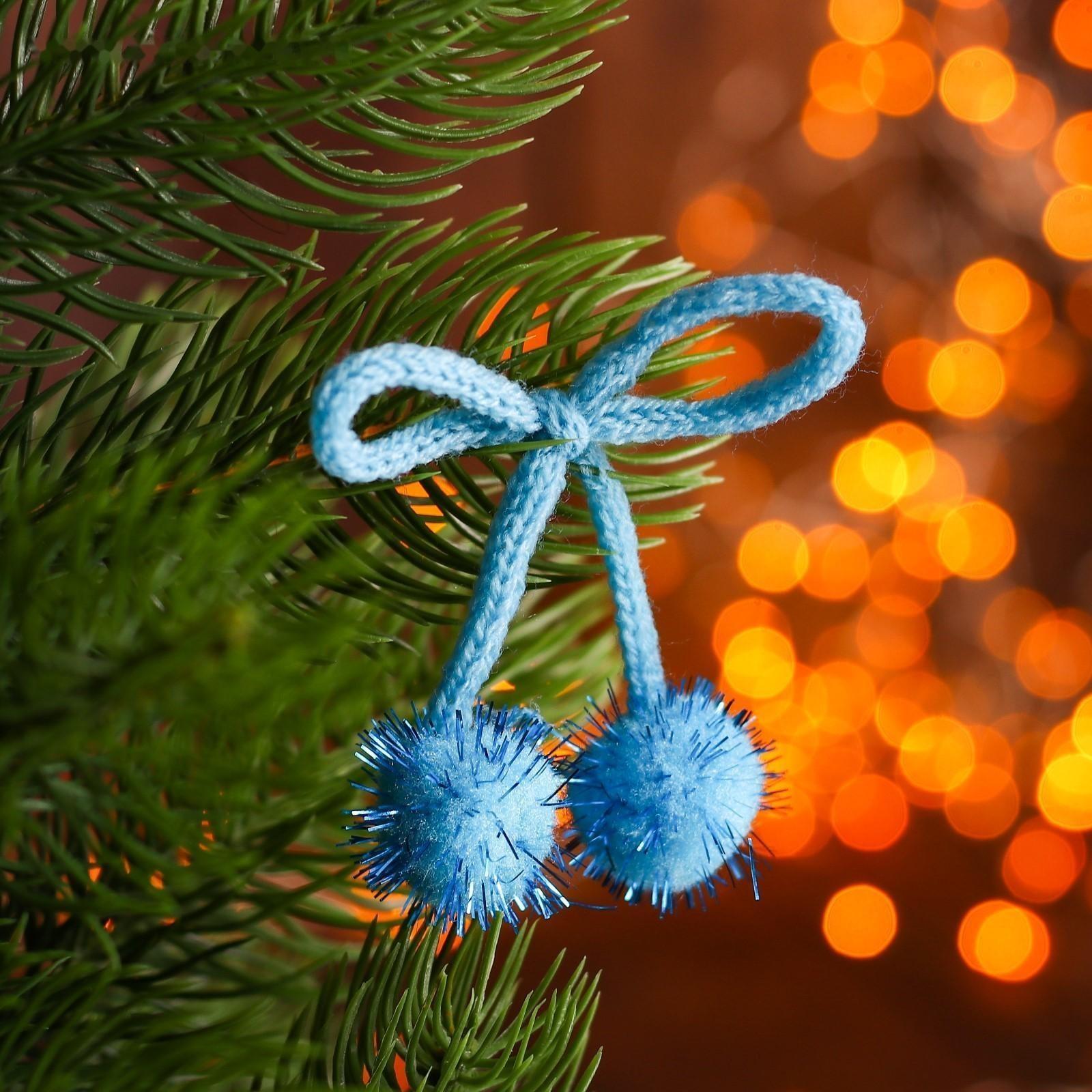 Декоративный элемент на верёвочке 2 шарика с блеском, d= 2 см, набор 8 шт., цвет голубой