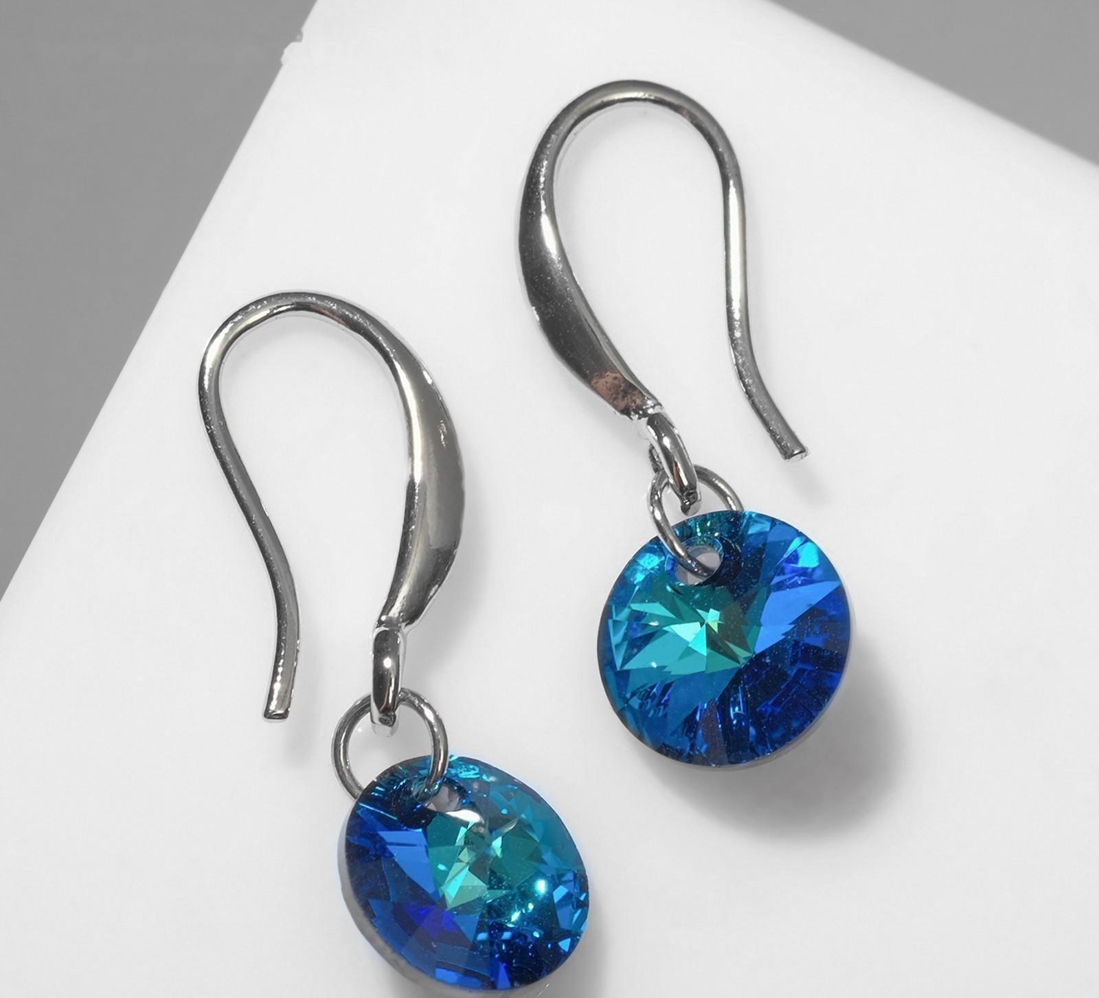 Серьги со стразами 