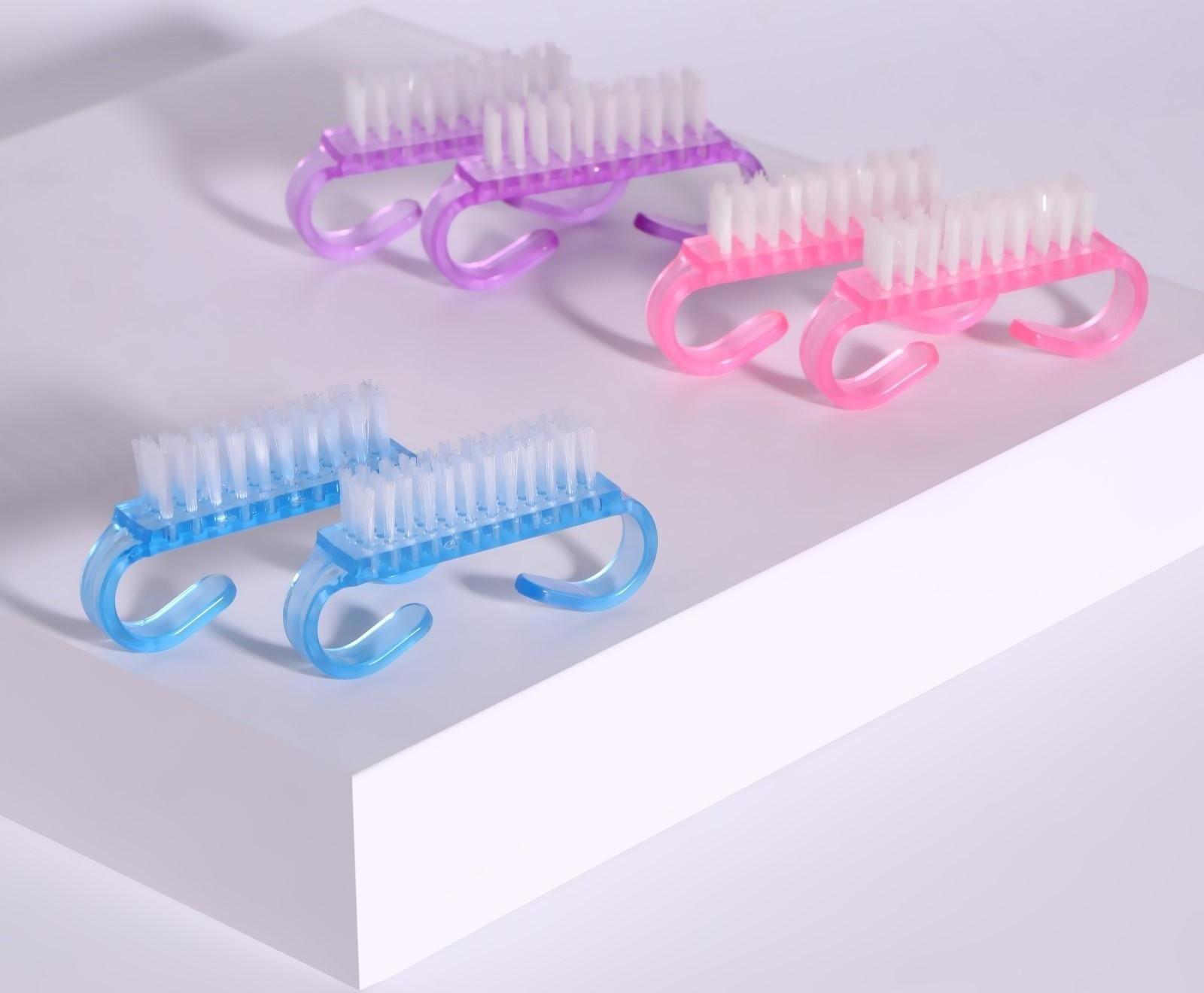 Щётки для маникюра/педикюра, 2 шт, 6,5 × 1,3 см, цвет МИКС