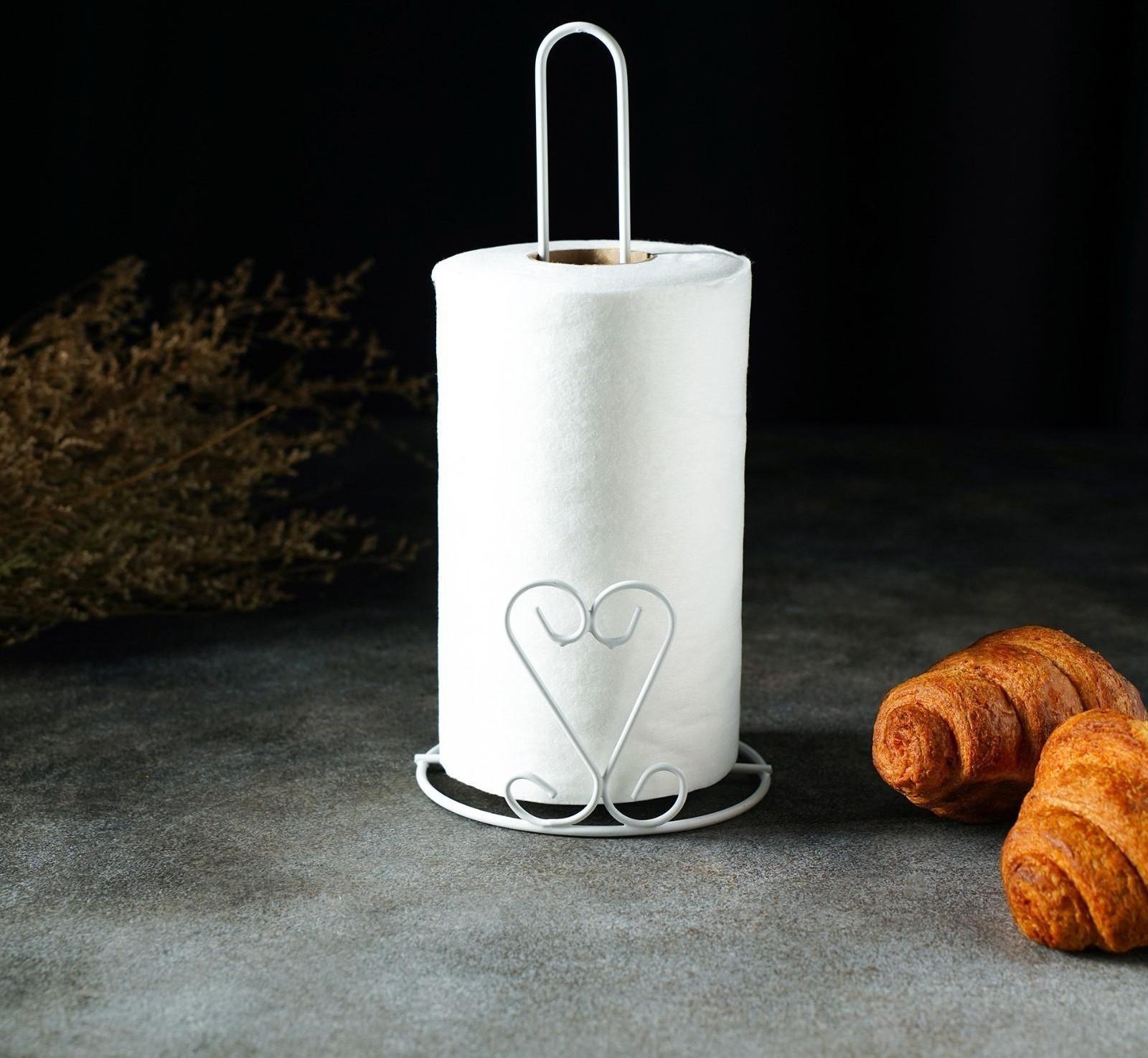 Подставка под бумажные полотенца Доляна «Сердце», 13,5×13,5×28 см, цвет белый