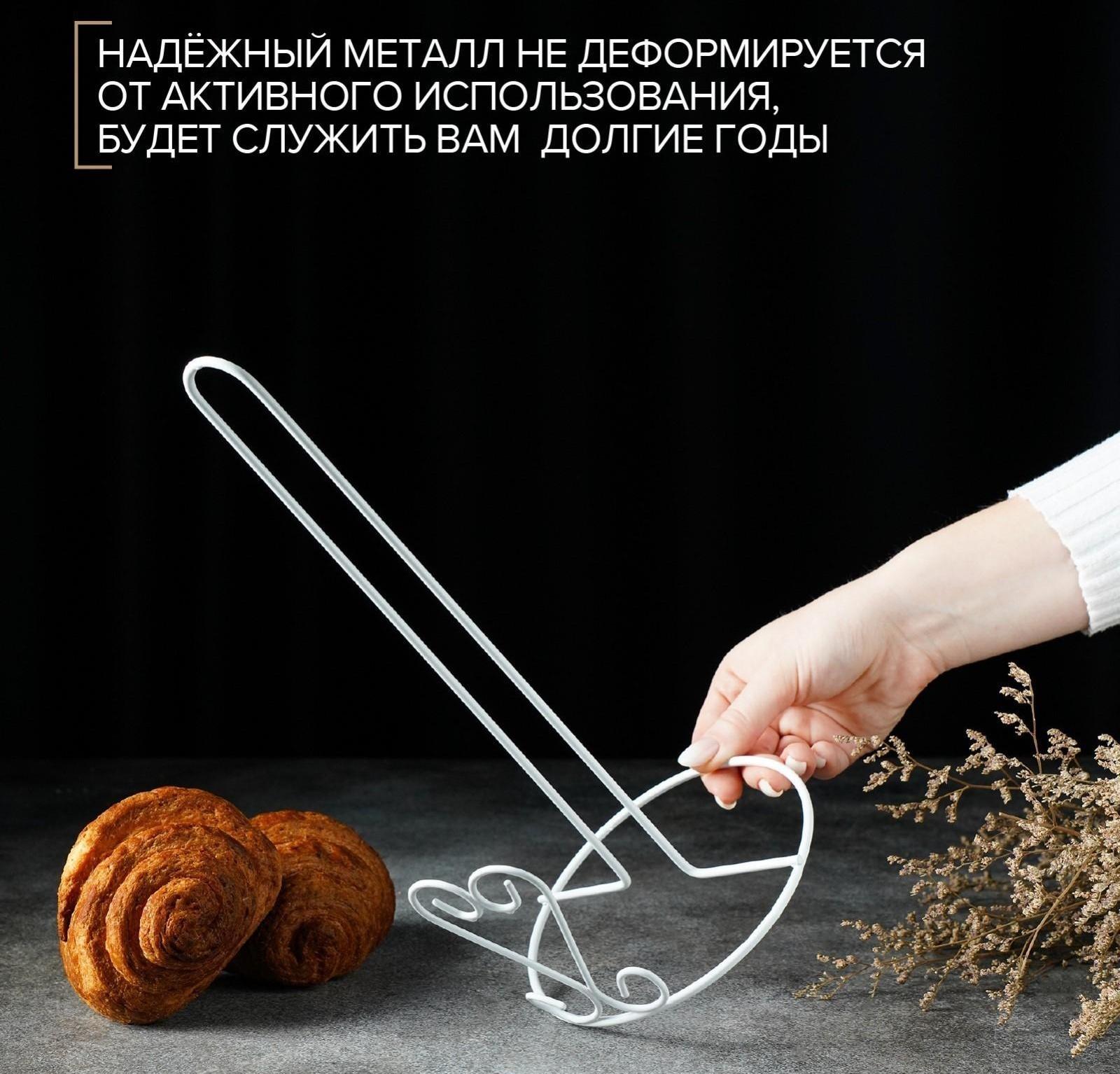 Подставка под бумажные полотенца Доляна «Сердце», 13,5×13,5×28 см, цвет белый