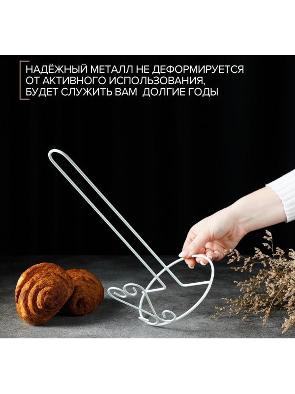 Подставка под бумажные полотенца Доляна «Сердце», 13,5×13,5×28 см, цвет белый