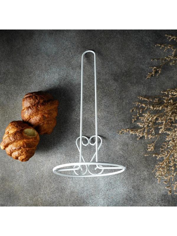 Подставка под бумажные полотенца Доляна «Сердце», 13,5×13,5×28 см, цвет белый