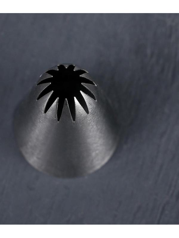 Насадка кондитерская «Закрытая звезда», d=3 см, выход 1 см, нержавеющая сталь