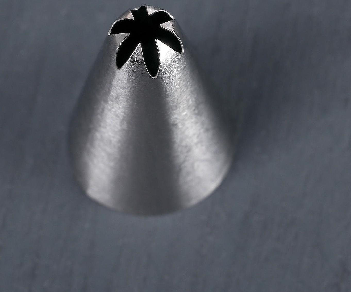 Насадка кондитерская «Закрытая звезда», d=3 см, выход 0,3 см, нержавеющая сталь