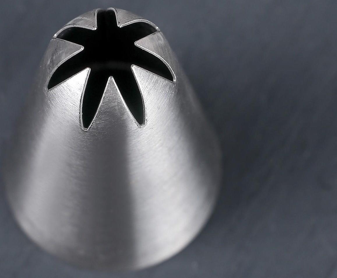 Насадка кондитерская «Закрытая звезда», d=3 см, выход 0,6 см, нержавеющая сталь