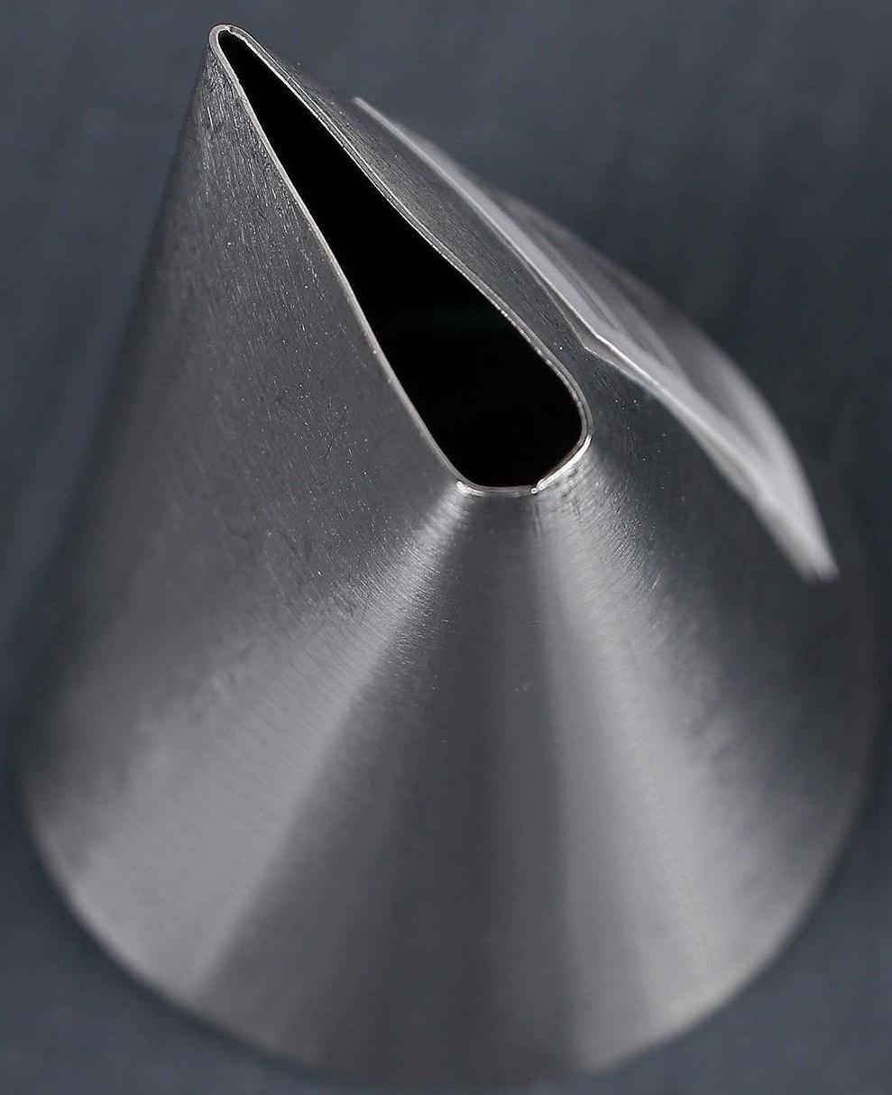 Насадка кондитерская «Лепесток», d=3,4 см, выход 2,3 см, нержавеющая сталь