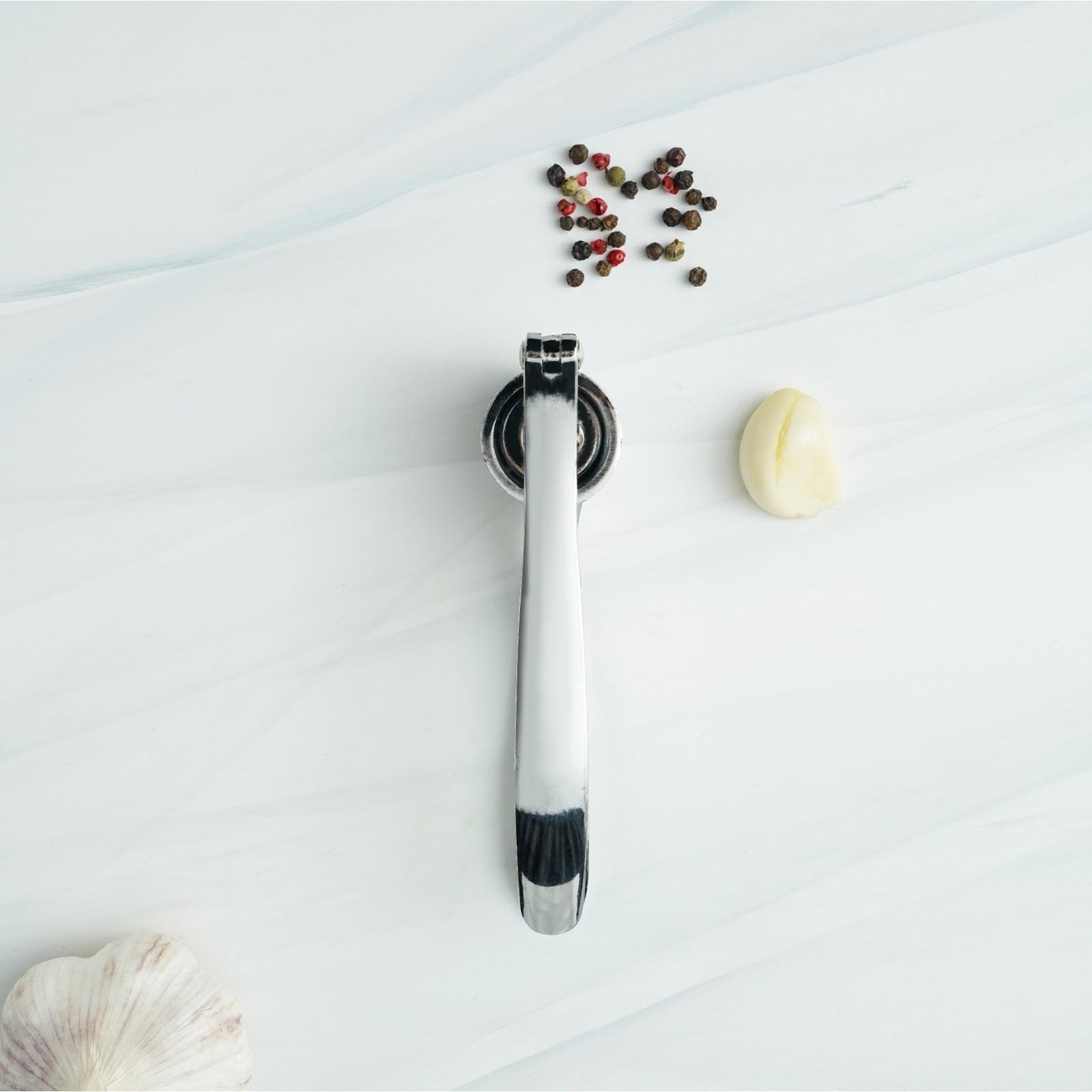 Пресс для чеснока Доляна «Эрнест», 15 см, цвет хромированный