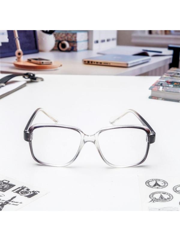 Очки корригирующие 