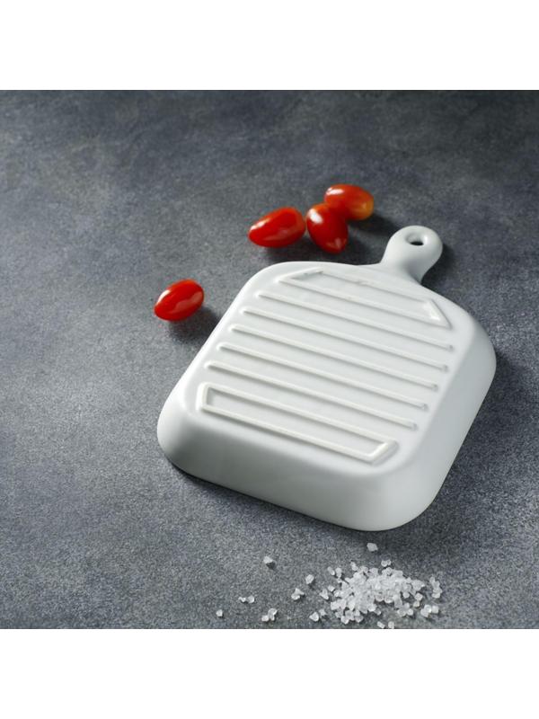 Блюдо из жаропрочной керамики для подачи Доляна «Сковорода-гриль», 23×16×3 см, цвет белый