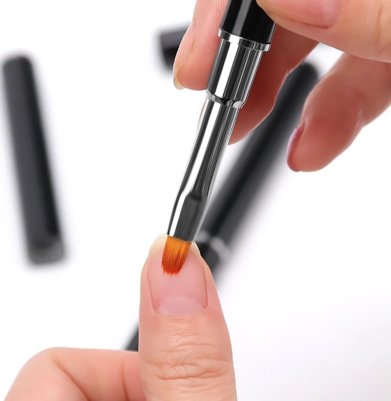 Кисть-шпатель для акрил-геля, лепесток, 14 см, ворс 6 × 9 мм, цвет чёрный/серебристый