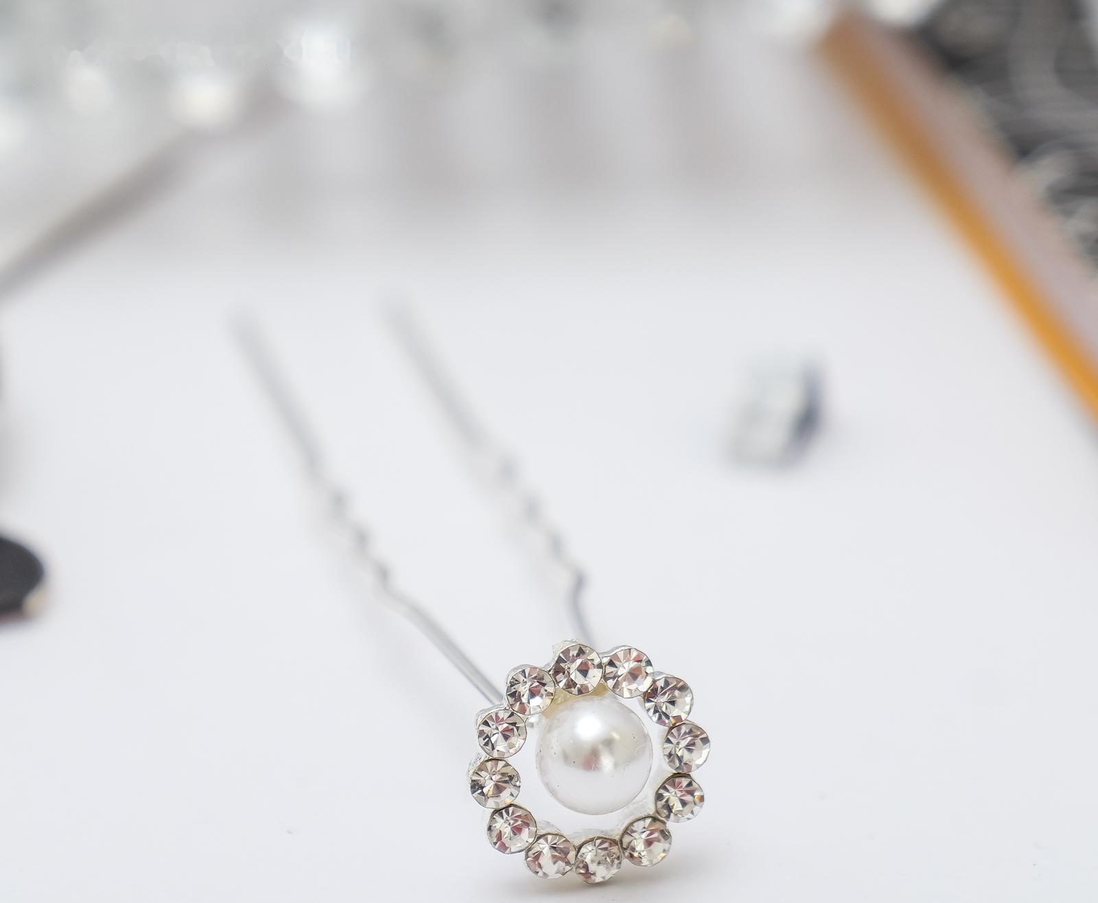 Шпилька для волос 