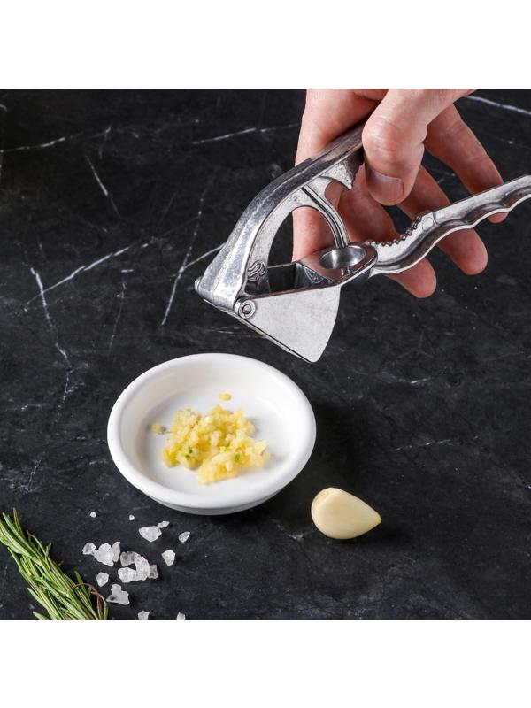 Пресс для чеснока алюминиевый 