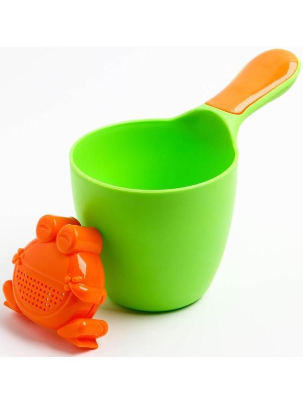 Ковш для купания и мытья головы, детский банный ковшик, хозяйственный с насадкой-лейкой  «Лягушонок», 500 мл., цвет МИКС