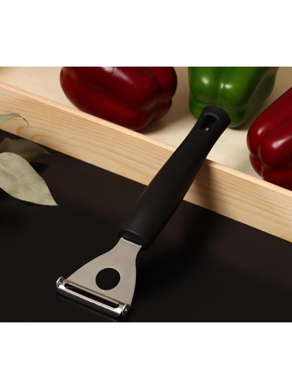 Овощечистка горизонтальная Доляна «Чили», 18,5 см, цвет чёрный