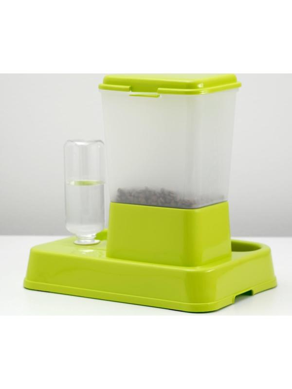 Комплекс: контейнер для корма (1,5 кг), съемная миска и поилка, зеленый