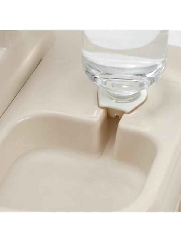 Комплекс: контейнер для корма (1,5 кг), съемная миска и поилка, бежевый