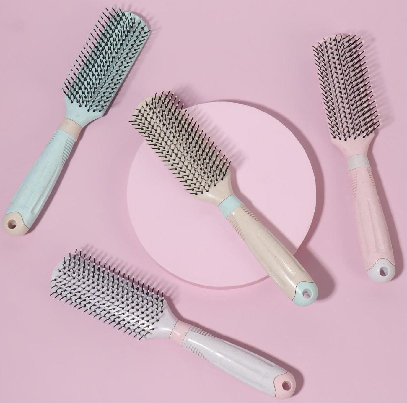 Расчёска массажная, 4 × 23 см, цвет МИКС