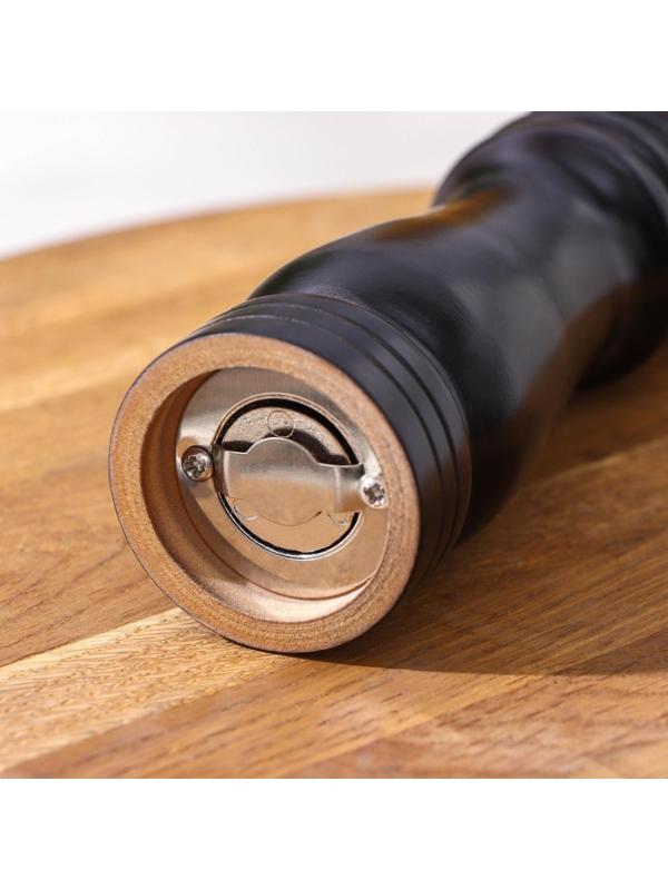 Мельница для специй, 17×4,5 см, металлический механизм, цвет чёрное дерево